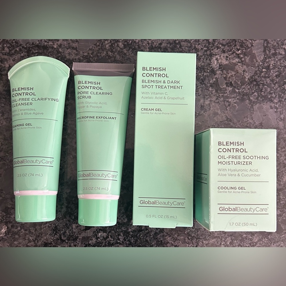 Blemish Control Pore Clearing Scrub — Mint Green